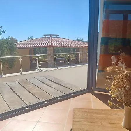 Traditional House Near Hotel