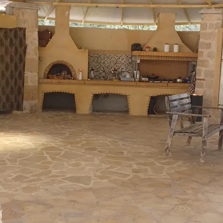 Hotel Traditional House Near 3*