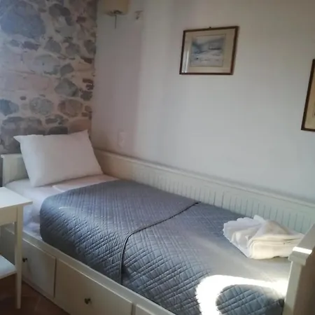 Traditional House Near Hotel 3*